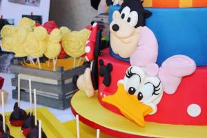 birthday mickey juliette cake design