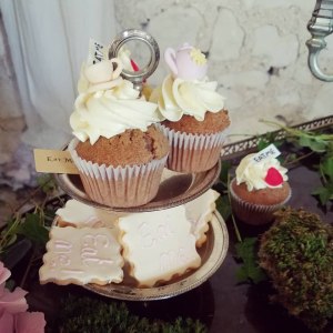 cup cake candy bar alice in wonderland juliette cake design